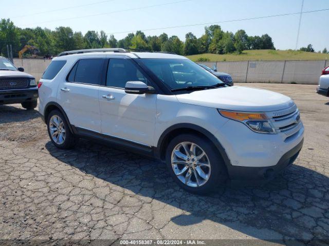  Salvage Ford Explorer