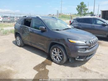  Salvage Jeep Cherokee