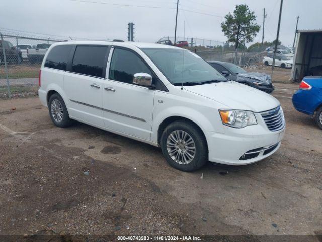  Salvage Chrysler Town & Country