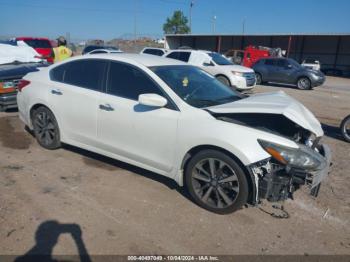  Salvage Nissan Altima