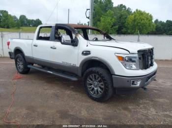  Salvage Nissan Titan