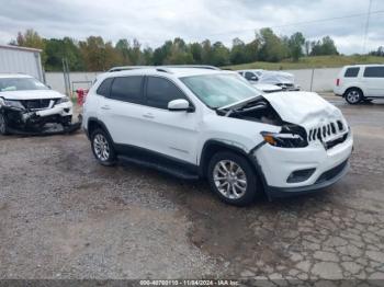  Salvage Jeep Cherokee