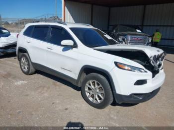  Salvage Jeep Cherokee