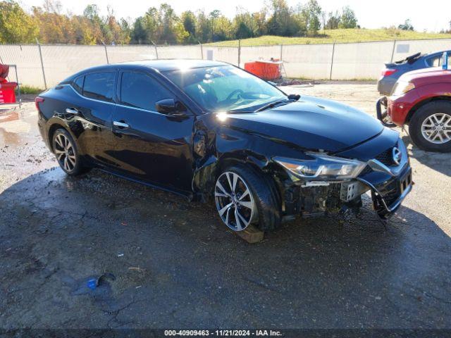  Salvage Nissan Maxima