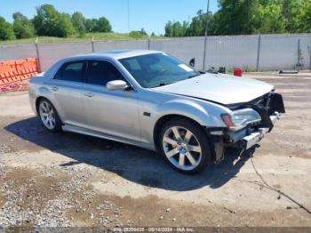  Salvage Chrysler 300