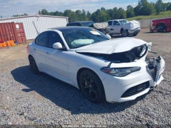  Salvage Alfa Romeo Giulia