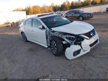  Salvage Nissan Altima