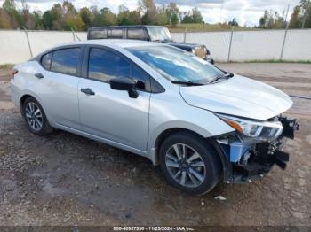  Salvage Nissan Versa