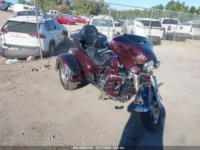  Salvage Harley-Davidson Flhtcutg