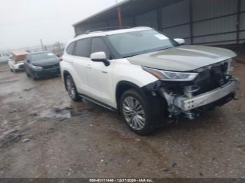  Salvage Toyota Highlander