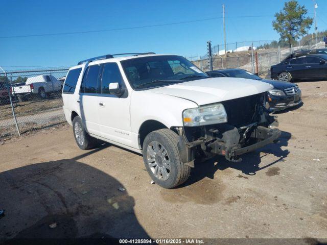  Salvage Lincoln Navigator