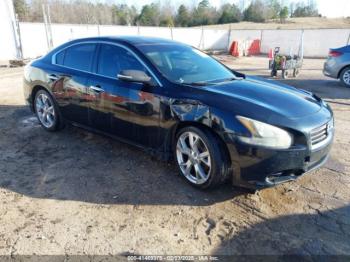  Salvage Nissan Maxima