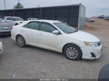  Salvage Toyota Camry