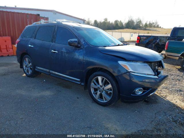  Salvage Nissan Pathfinder