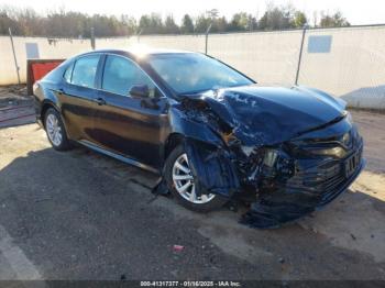  Salvage Toyota Camry