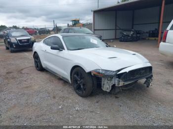  Salvage Ford Mustang