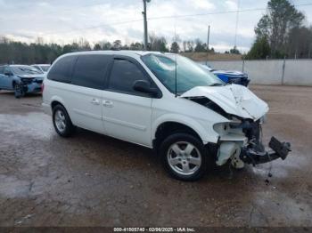  Salvage Dodge Grand Caravan