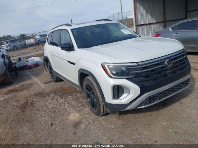  Salvage Volkswagen Atlas