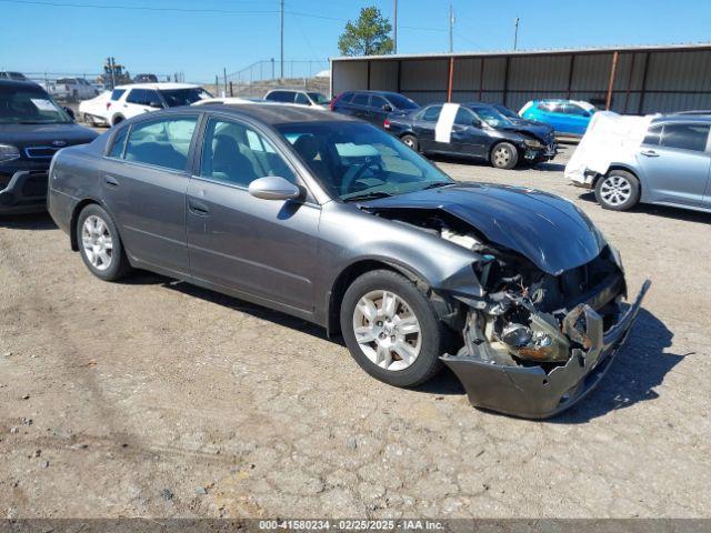  Salvage Nissan Altima