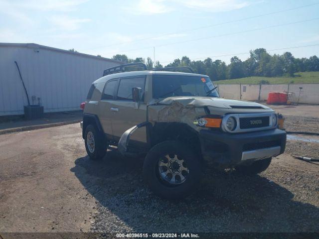  Salvage Toyota FJ Cruiser