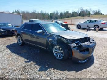  Salvage Chrysler 300