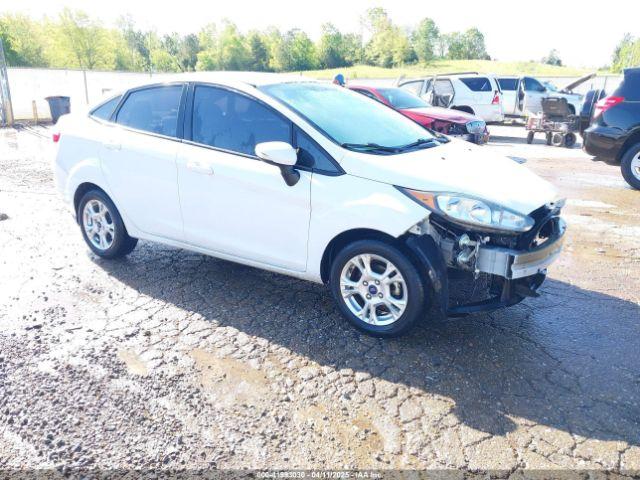  Salvage Ford Fiesta