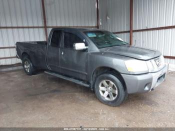  Salvage Nissan Titan
