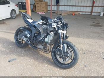  Salvage Kawasaki Zx636