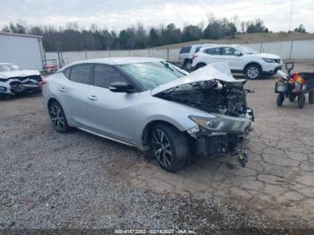  Salvage Nissan Maxima