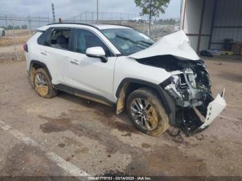  Salvage Toyota RAV4