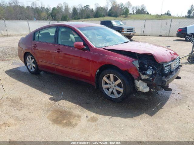  Salvage Nissan Maxima