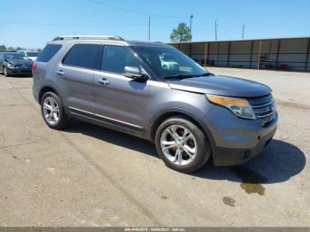 Salvage Ford Explorer