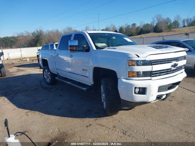  Salvage Chevrolet Silverado 2500