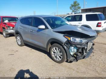  Salvage Hyundai TUCSON