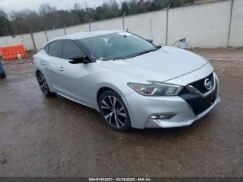  Salvage Nissan Maxima