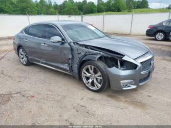  Salvage INFINITI Q70L