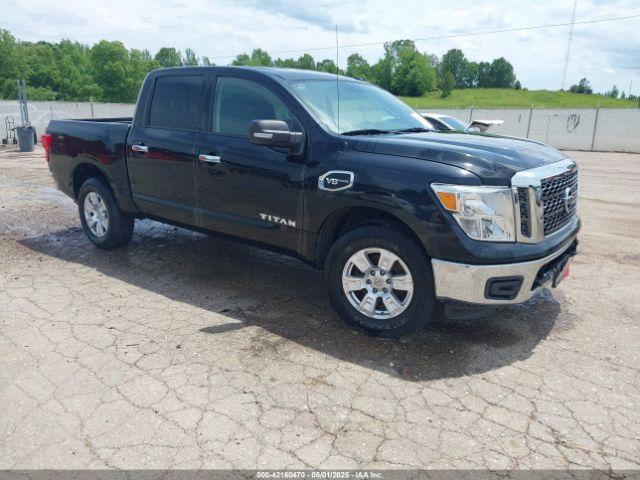 Salvage Nissan Titan