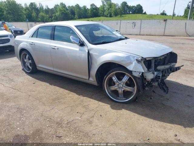  Salvage Chrysler 300