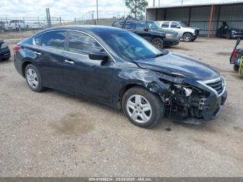  Salvage Nissan Altima