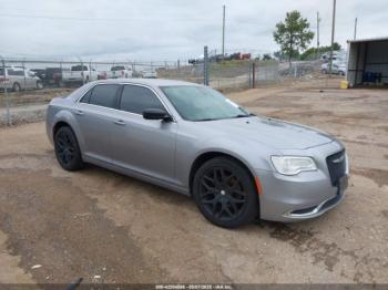  Salvage Chrysler 300