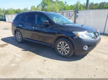  Salvage Nissan Pathfinder