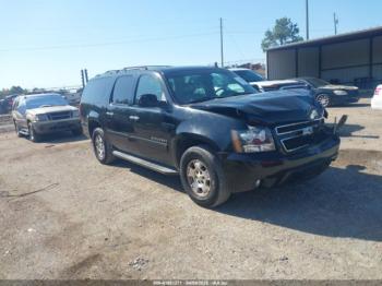  Salvage Chevrolet Suburban 1500