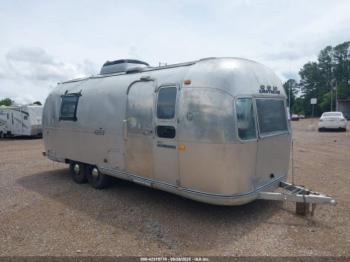  Salvage Airstream Land Yacht