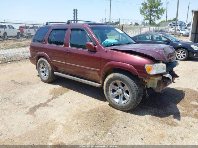  Salvage Nissan Pathfinder