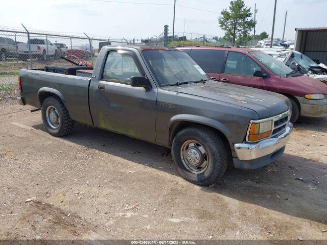  Salvage Dodge Dakota