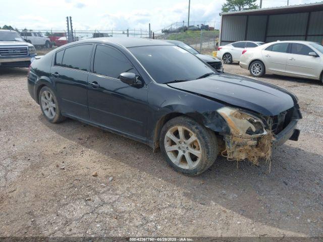  Salvage Nissan Maxima