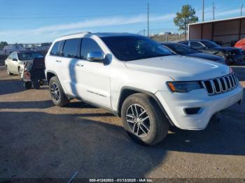  Salvage Jeep Grand Cherokee