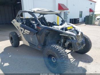  Salvage Can-Am Maverick X3