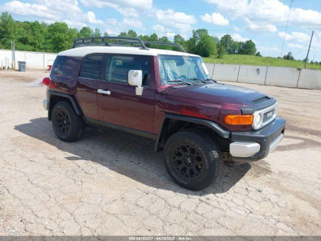  Salvage Toyota FJ Cruiser