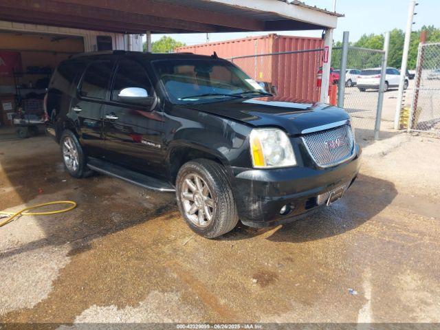  Salvage GMC Yukon